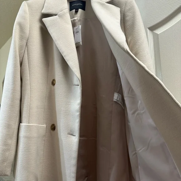 Banana Republic Classic Coat - Picture 4 of 5